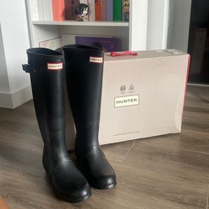 HUNTER Tall Rain Boots